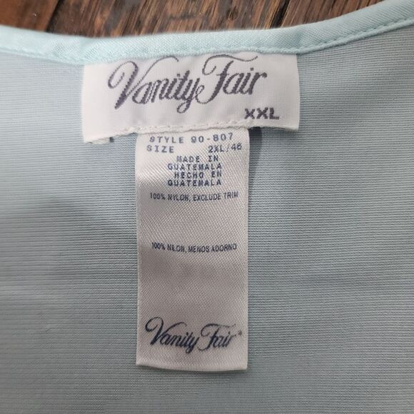 Vintage 80s Vanity Fair Light Blue Button Pajama Top Floral Trim - Picture 4 of 8